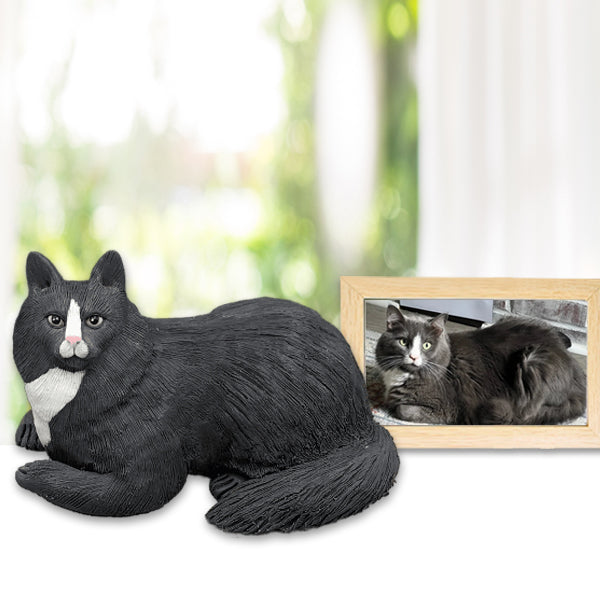 2. Myminipets Personalized Cat Wedding Cake Topper Bobblehead