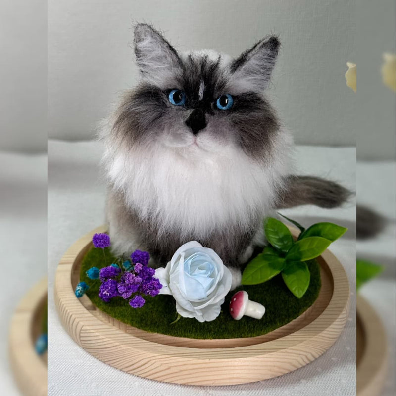 1. Myminipets: Bespoke Pet Plush & Bobbleheads